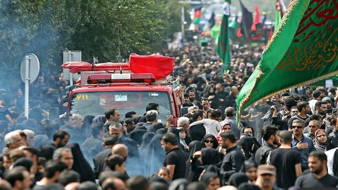 استقرار ۱۴۰ آتش نشان در خیابان‌های منتهی به حرم رضوی
