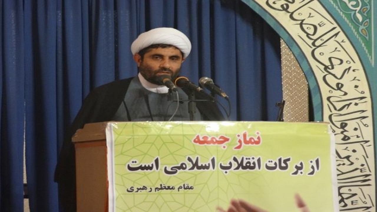 ابعاد مختلف دفاع مقدس برای مردم بیان شود