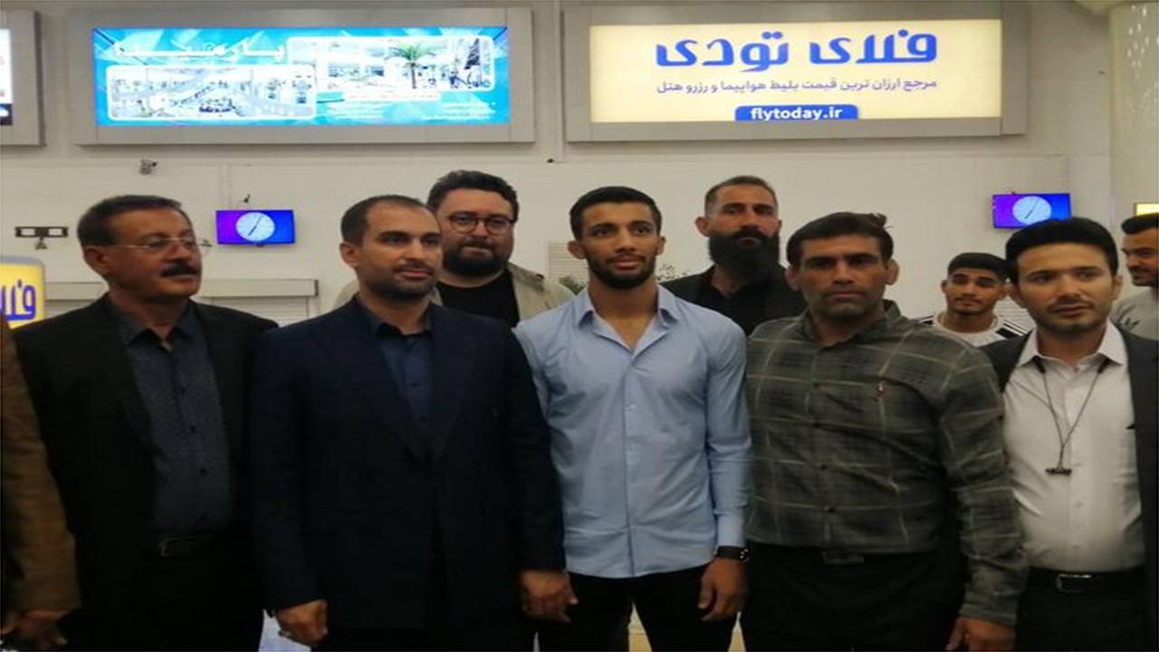 استقبال شیرازی‌ها از نایب قهرمان جهان