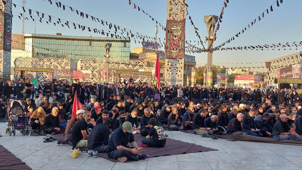پیاده روی اربعین حسینی در تهران از میدان امام حسین تا حرم شاه عبدالعظیم حسنی