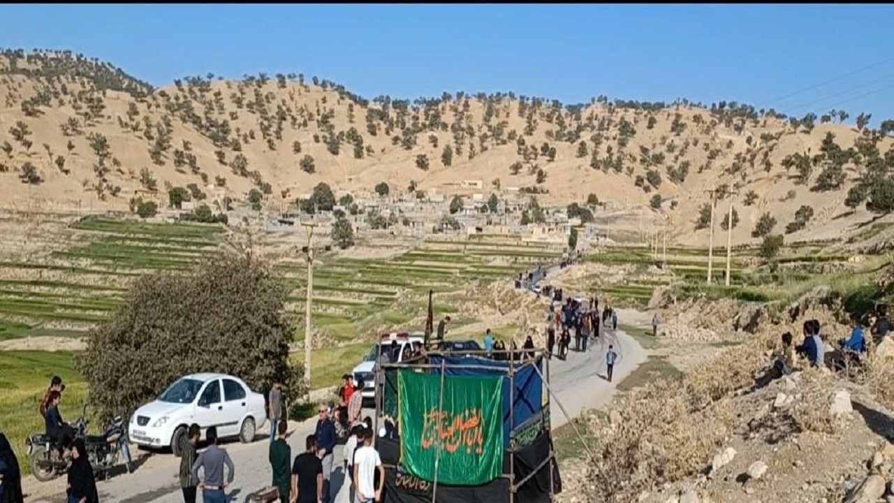 مراسم پیاده روی دلدادگان حسینی در دیشموک برگزار شد