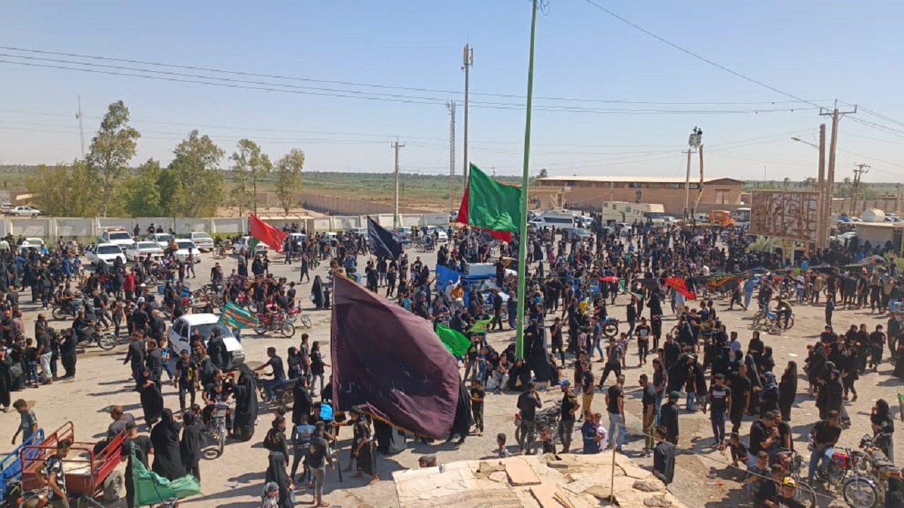 برگزاری مراسم راهپیمایی مشتاقان زیارت در آبادان و خرمشهر