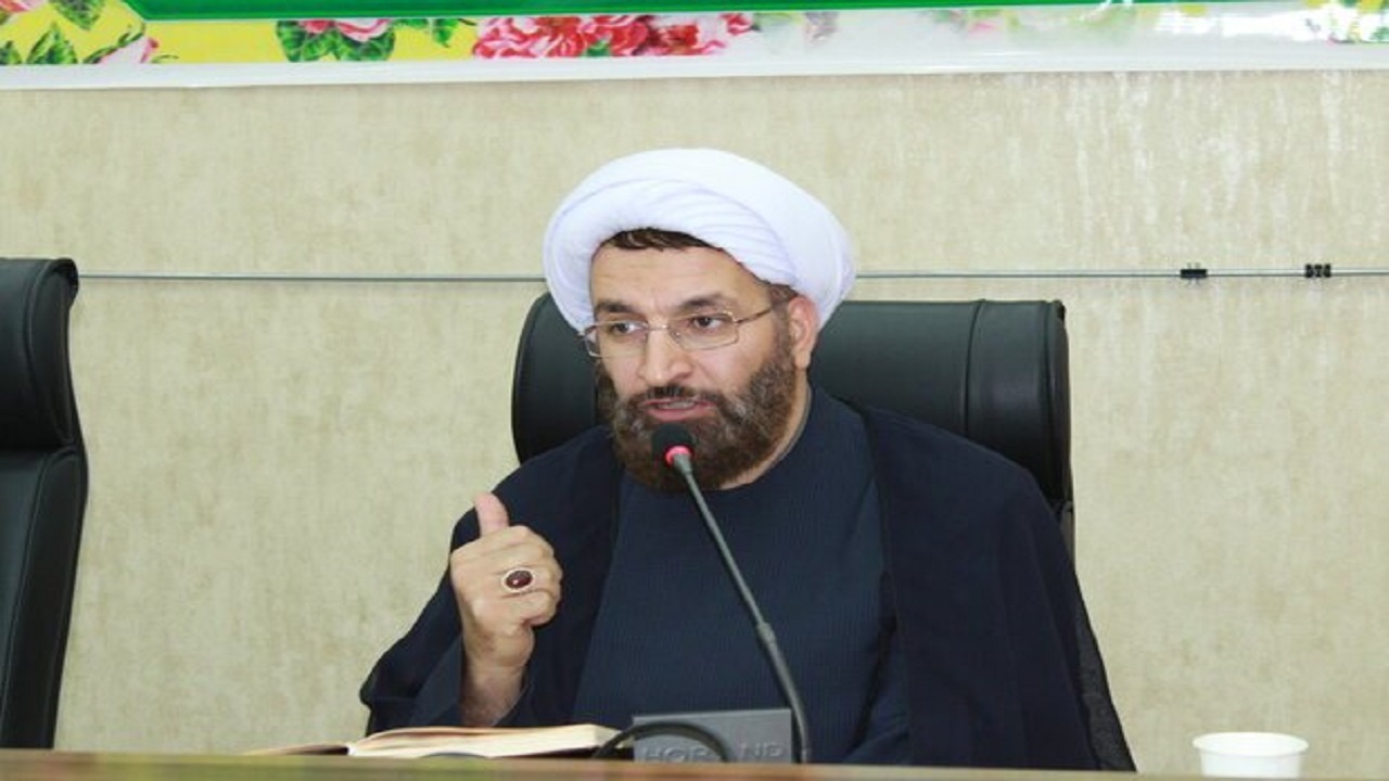 اربعین تجلی گاه تبیین نهضت حسینی در جهان است