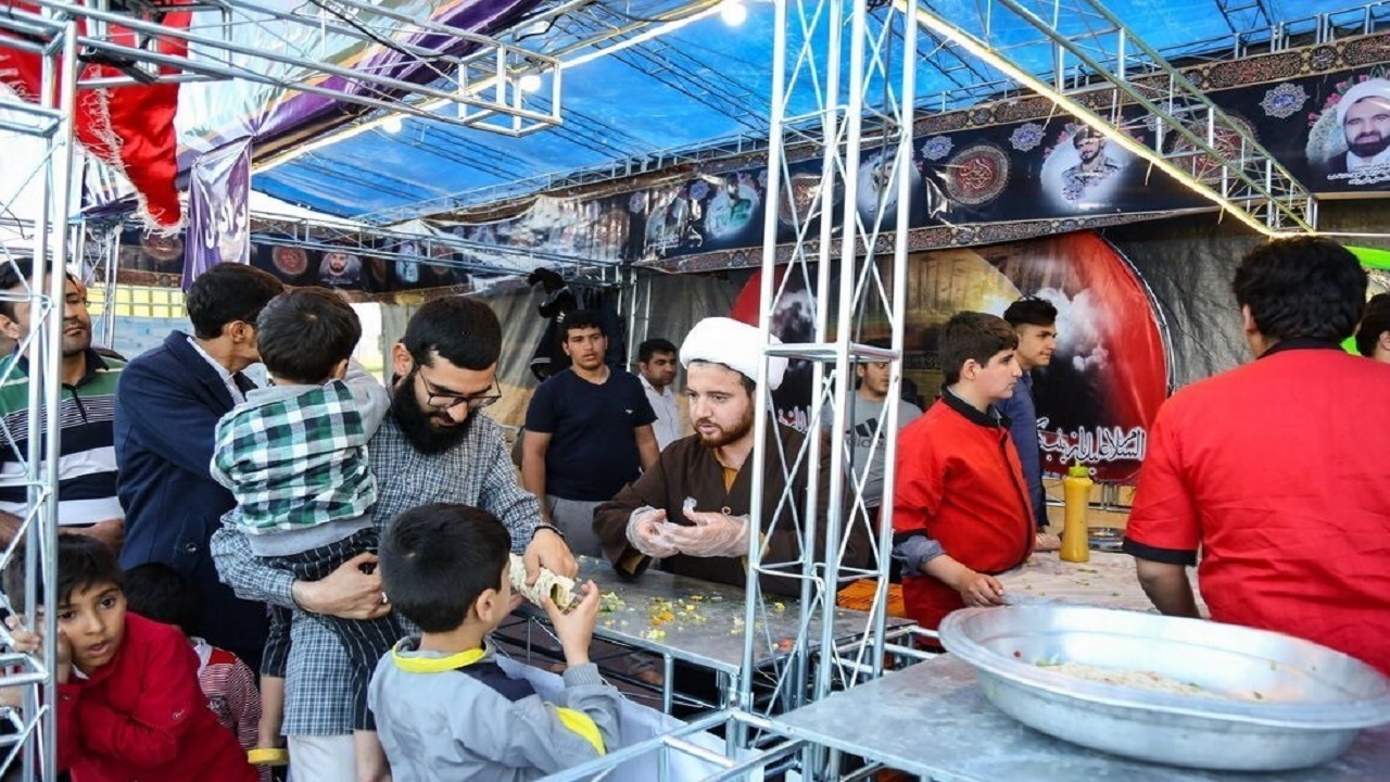 ۸۰موکب در شلمچه و چذابه همچنان مشغول خدمت رسانی به زائران اربعین هستند