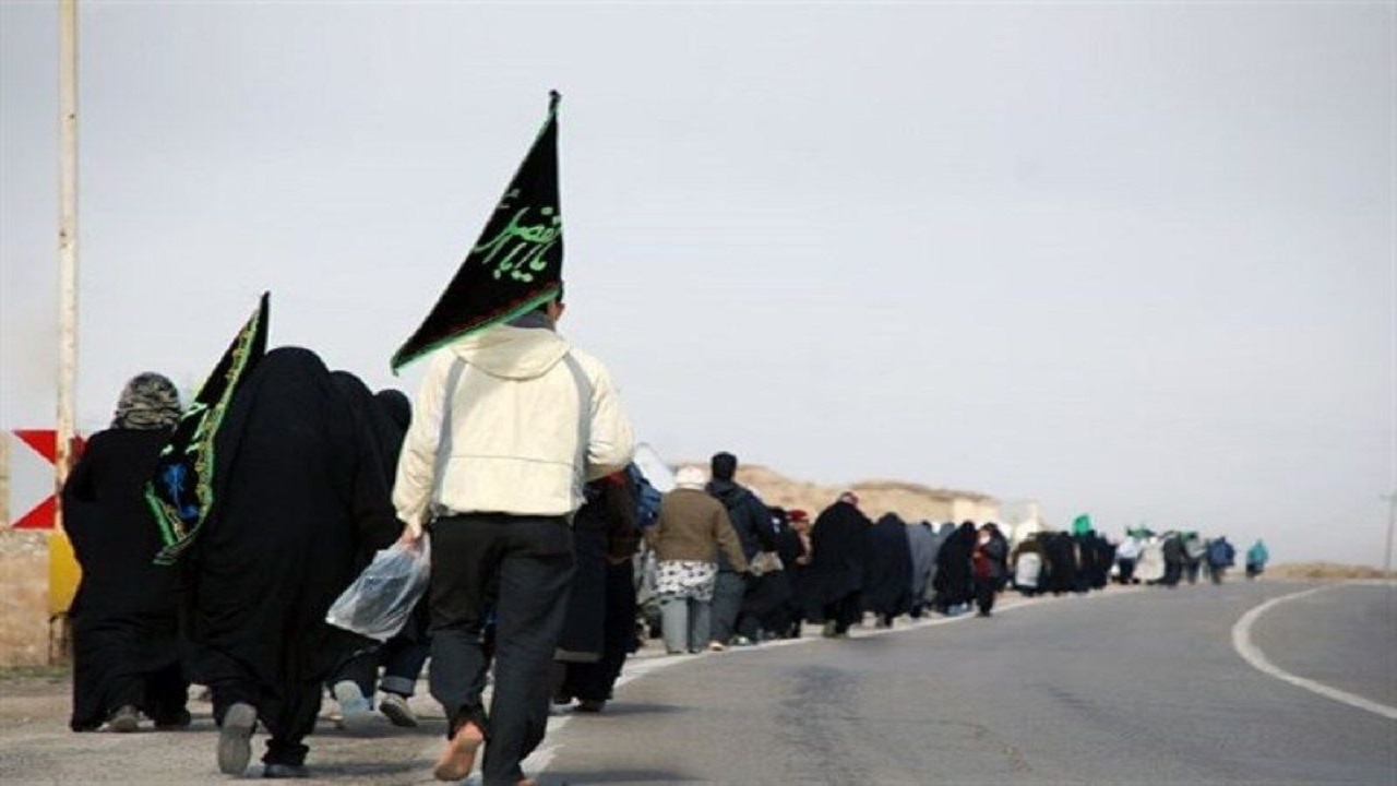 ۳۵ موکب برای زائرین پیاده رضوی در قوچان برپا شد