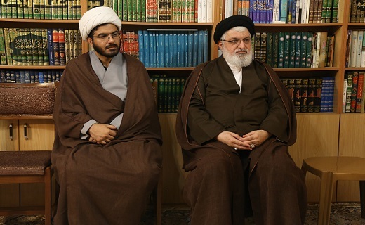 دیدار رئیس مرکز اسلامی انگلیس با آیت الله مکارم شیرازی +تصاویر