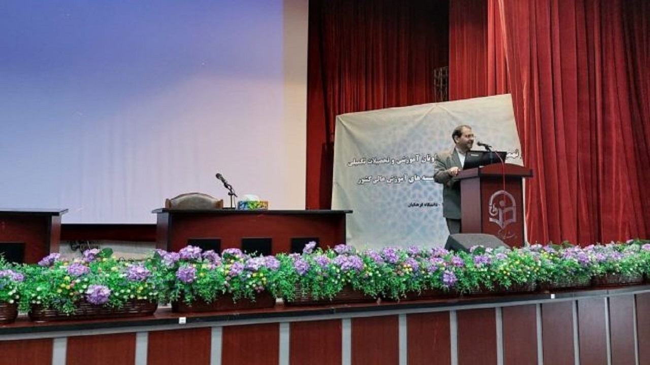 ۴۸ اقدام محوری در سند تحول دولت مردمی بر عهده وزارت عتف است