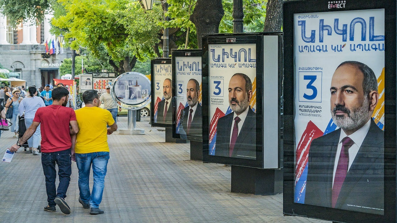 ایران و روسیه خواهان حفظ تمامیت ارضی کشور ما هستند