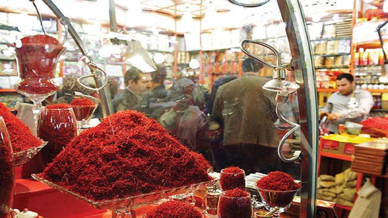 ۵۰ فروشنده زعفران غیراستاندارد در اطراف حرم رضوی به تعزیرات معرفی شدند