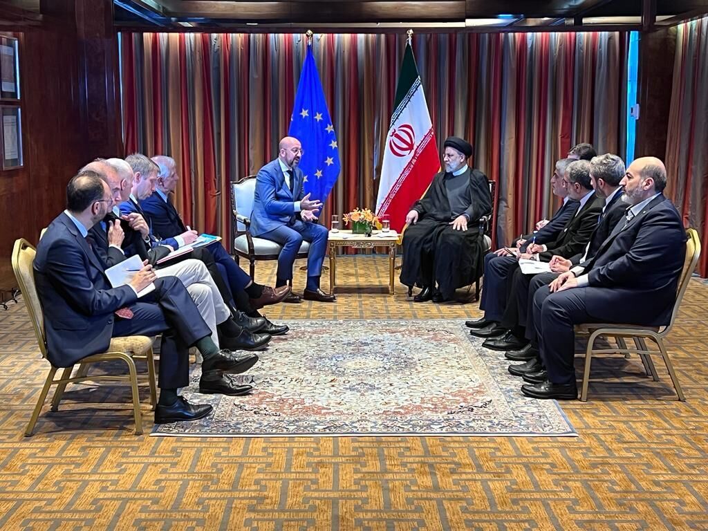 رئیسی: حق ایران مطالبه تضمین‌های اعتمادآور است/ میشل: همواره برای نزدیکی نظرات طرفین توافق تلاش کردیم