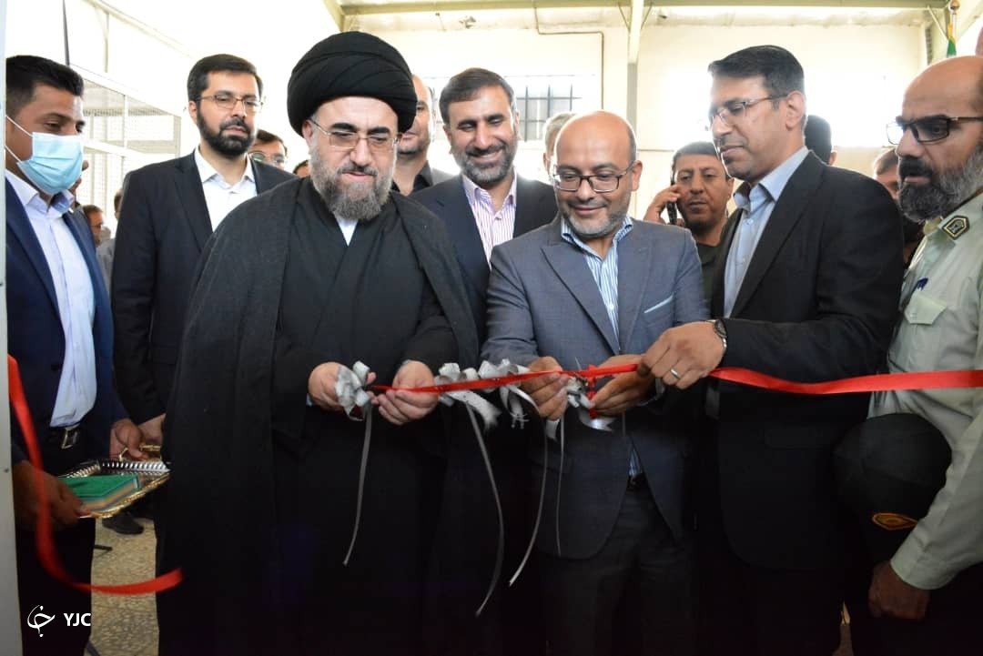 پایانه بار هوایی فرودگاه لارستان آغاز به کار کرد