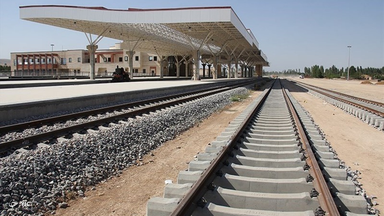 ایجاد ساختار مستقل راه آهن در آذربایجان غربی ضروری است
