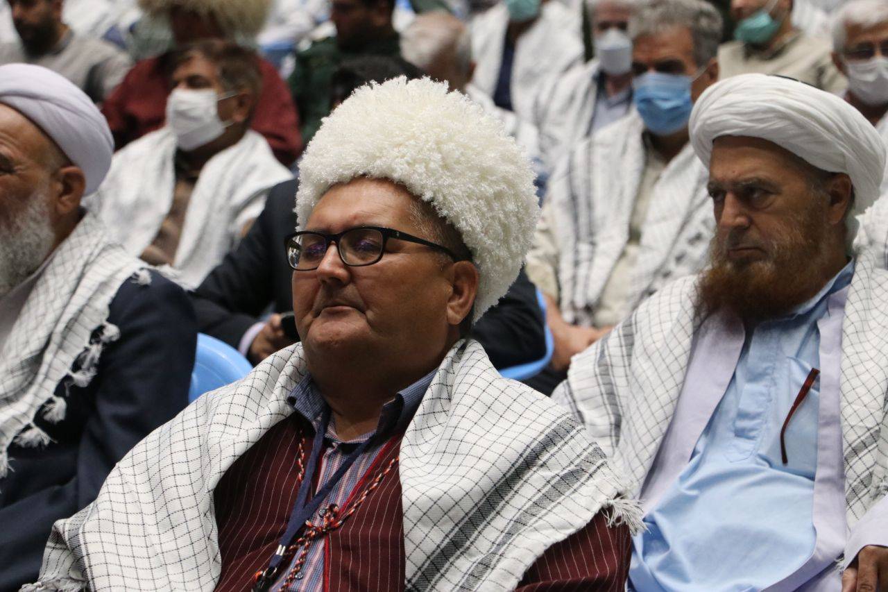 برگزاری آیین تجلیل و تکریم پیشکسوتان