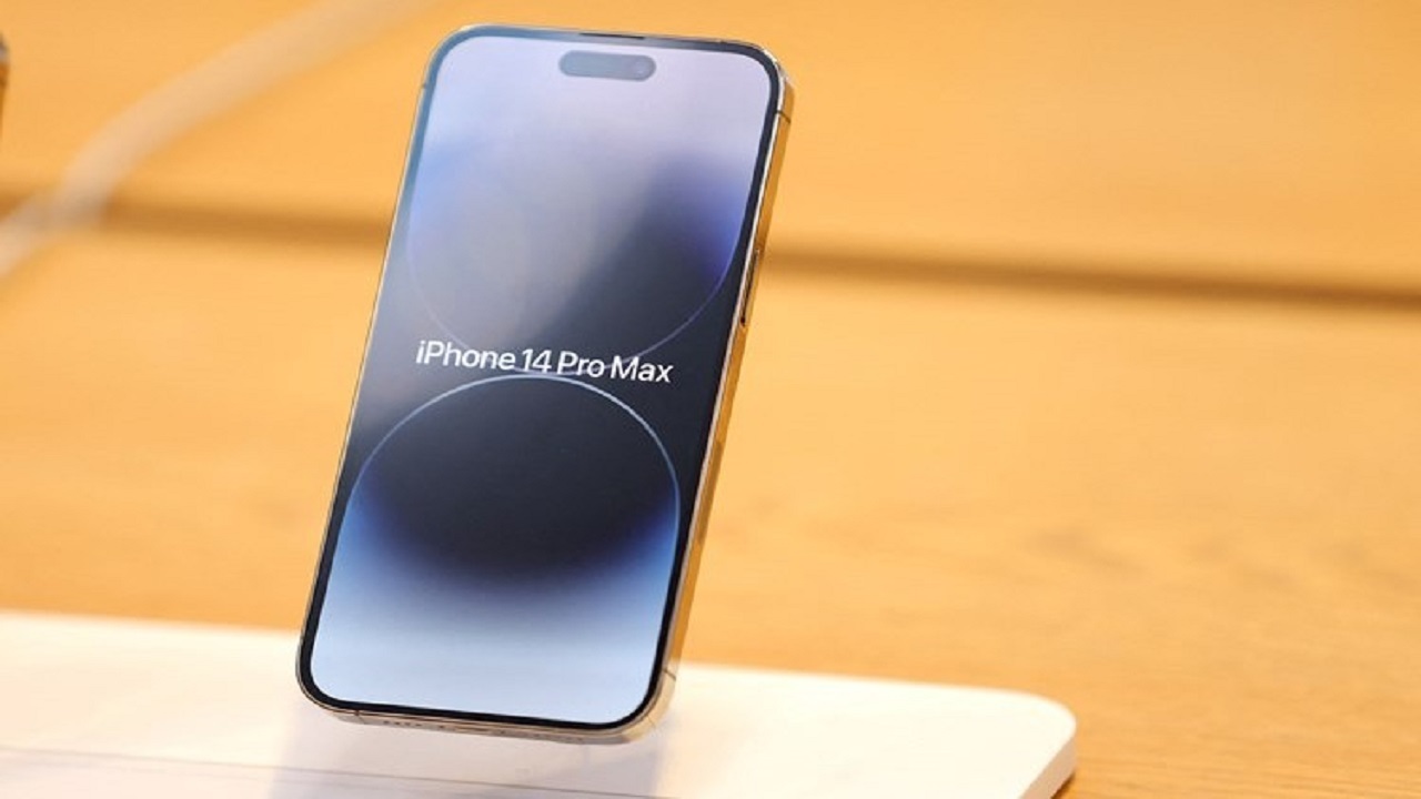 وعده اپل برای رفع اشکال دوربین‌ جدیدترین گوشی خود