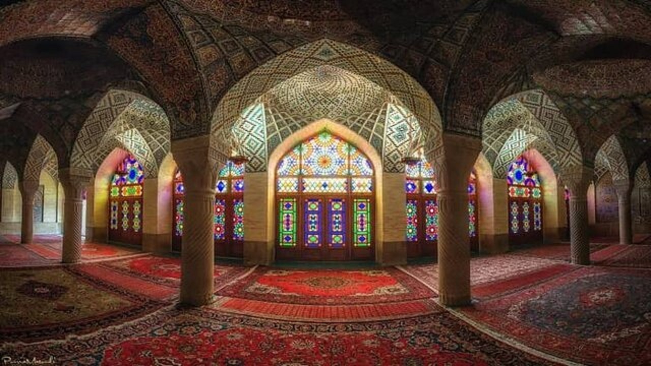 هنر مکتبی به دنبال بت‌شکنی است