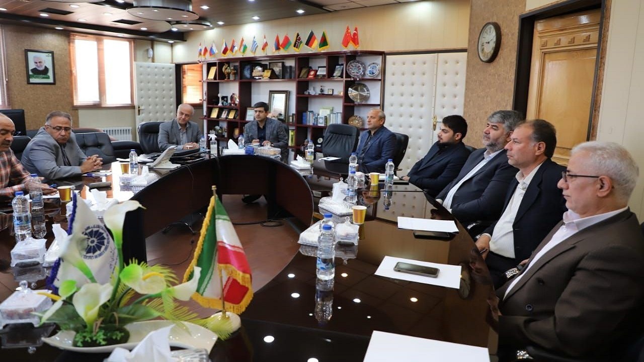 رشد و توسعه اقتصادی کشور با حمایت از بخش خصوصی امکان پذیر است