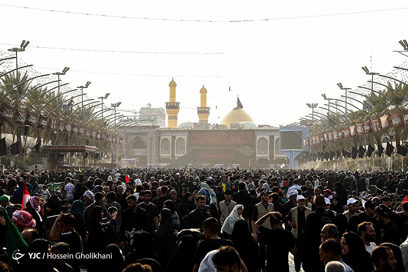 مراسم عزاداری اربعین حسینی در حرم اباعبدالله الحسین (ع)