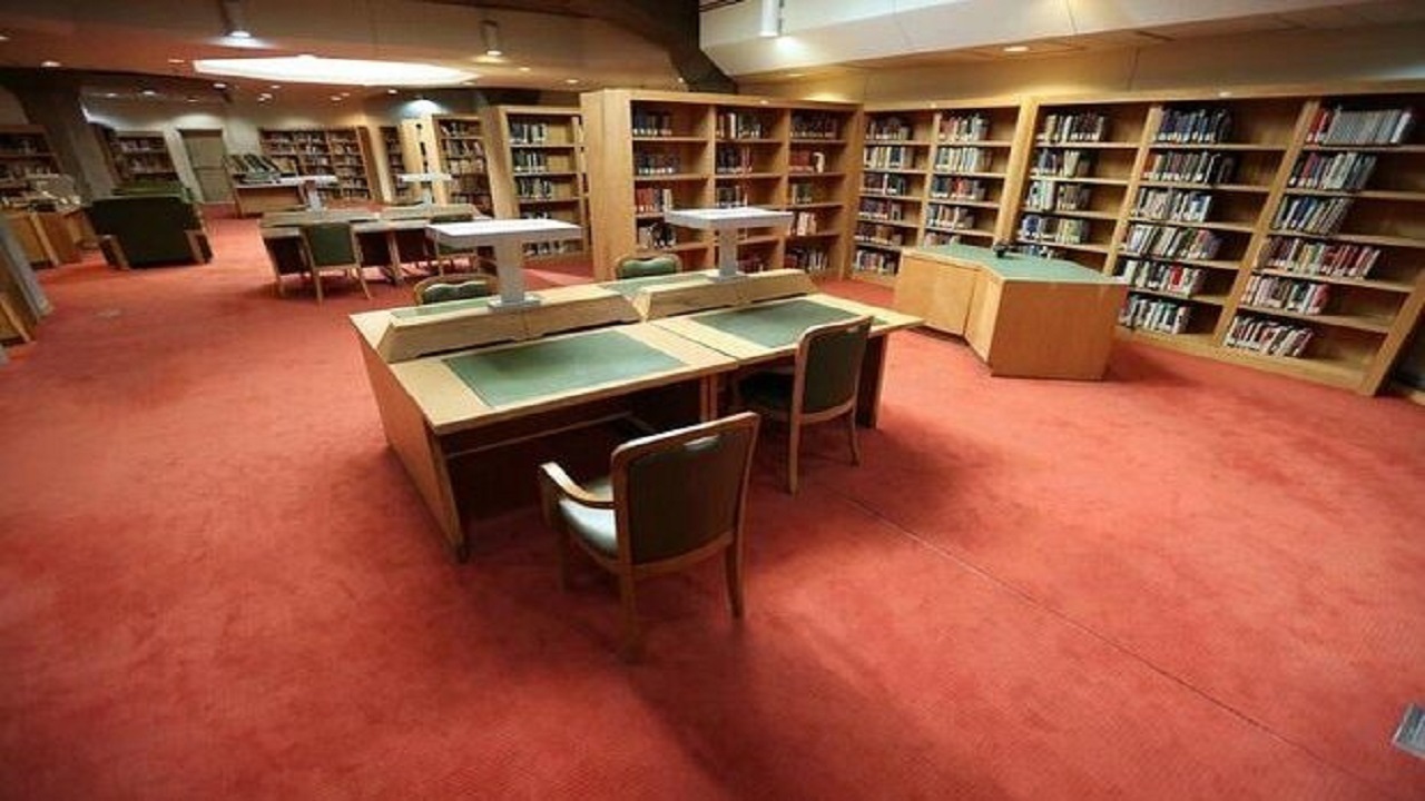 رشد ۶۲ درصدی اهدای کتاب به کتابخانه‌های عمومی قم