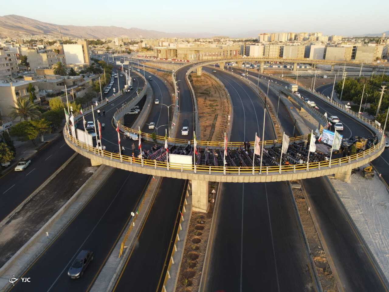 افتتاح تقاطع بزرگ چندسطحی شهدای سلامت در شیراز + تصویر
