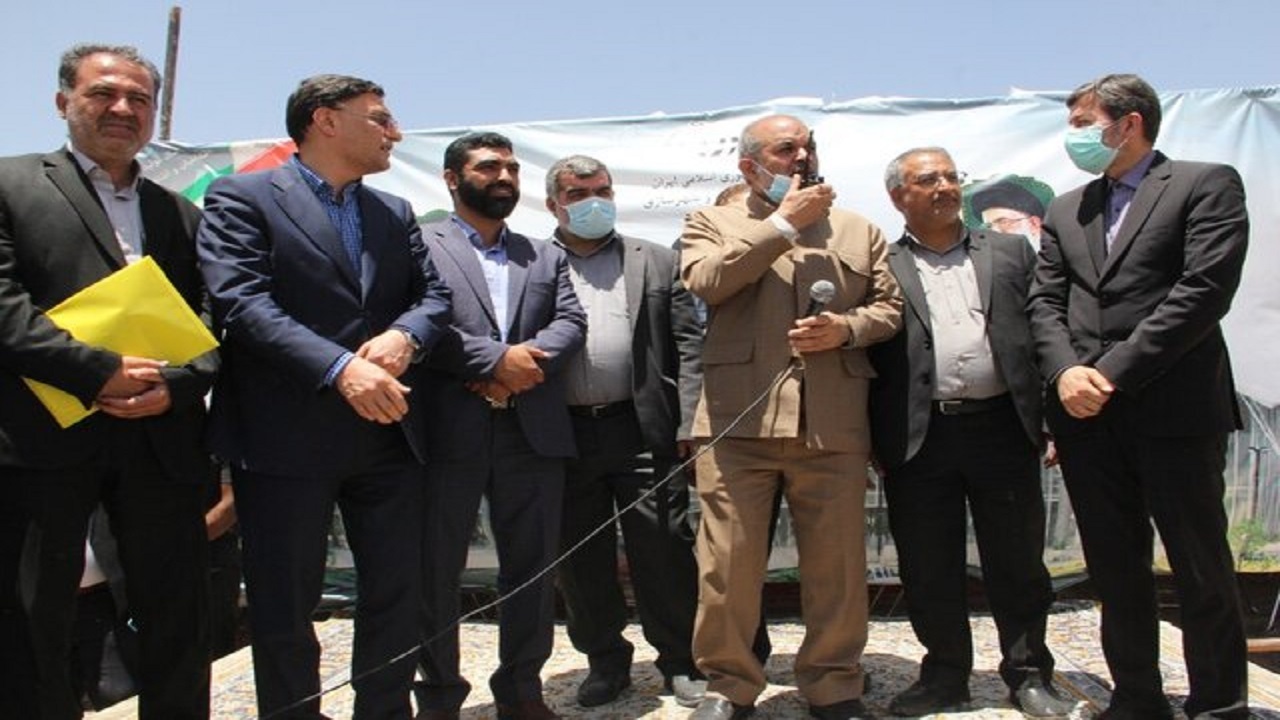 بازدید وزیر کشور از پروژه راه آهن چهارمحال و بختیاری