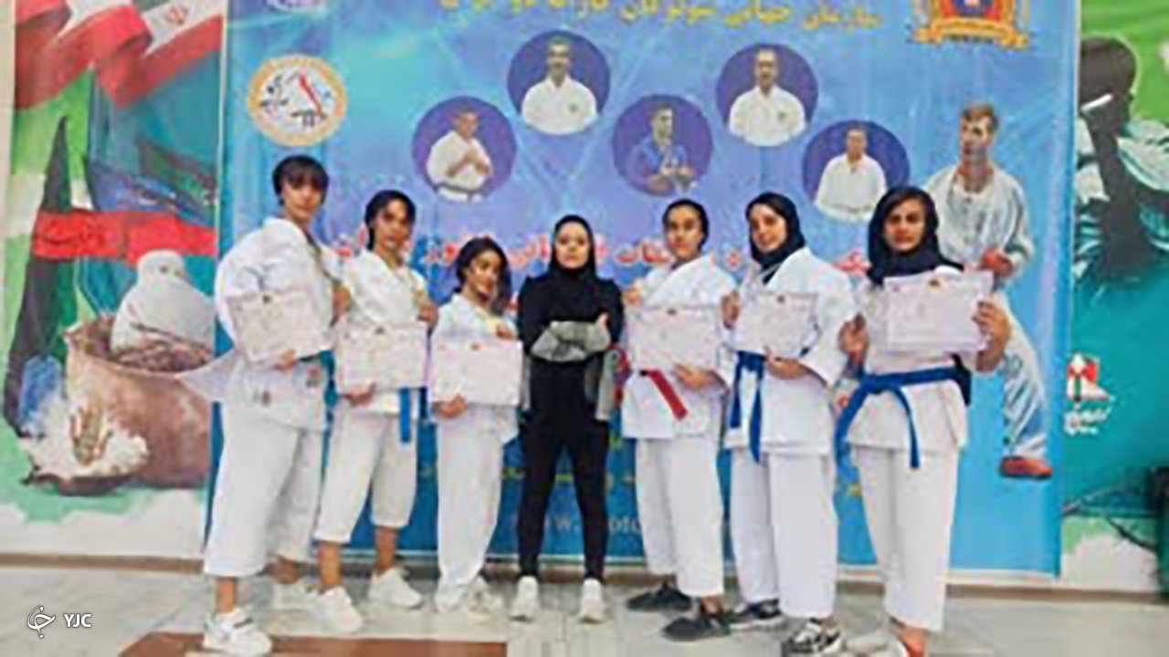 درخشش تیم کاراته کنترلی بانوان مهاباد در مسابقات قهرمانی کشور