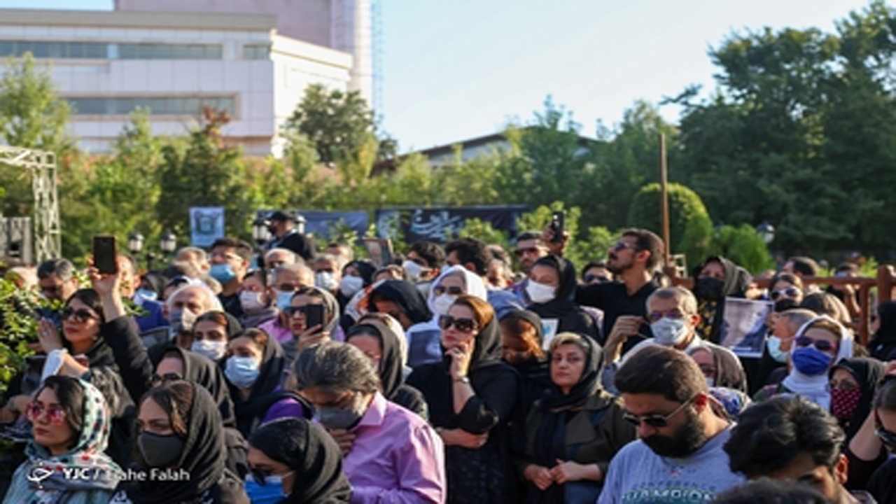 خاک رشت ، پیکر سایه را در آغوش کشید