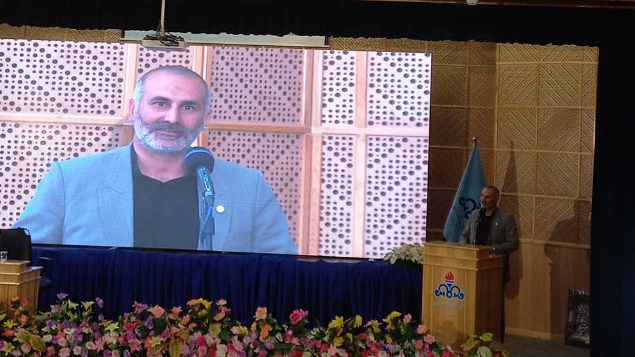 بازگشت به کار سه کارخانه و ۱۰ شرکت تولیدی در شهرستان شاهین‌شهر و میمه