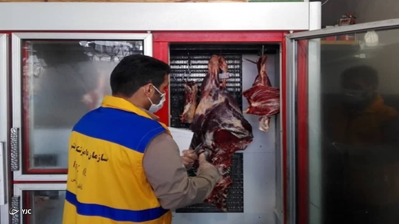 تشدید نظارت بهداشتی بر مراکز عرضه فرآورده‌های خام دامی در مهاباد