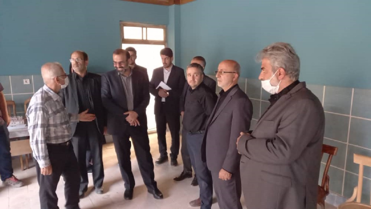 بررسی مشکلات روستای حسین آباد