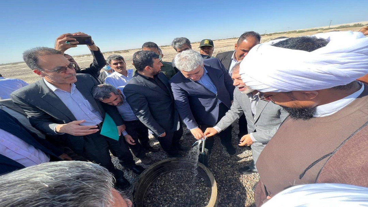 از اولین پروژه نمک‌زدایی آب‌های ژرف کشور در سیستان و بلوچستان بهره برداری شد