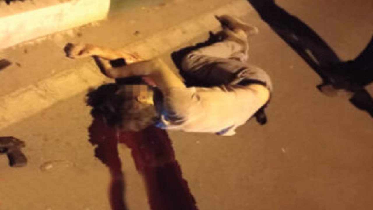 جزئیاتی دلهره&zwnj;آور از درگیری مسلحانه پلیس با سارقی که حتی با اسلحه می&zwnj;خوابید + عکس