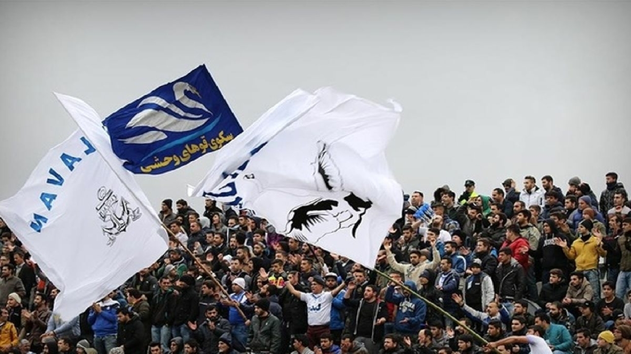بازی ملوان_ذوب آهن با حضور تماشاگران برگزار می‌شود