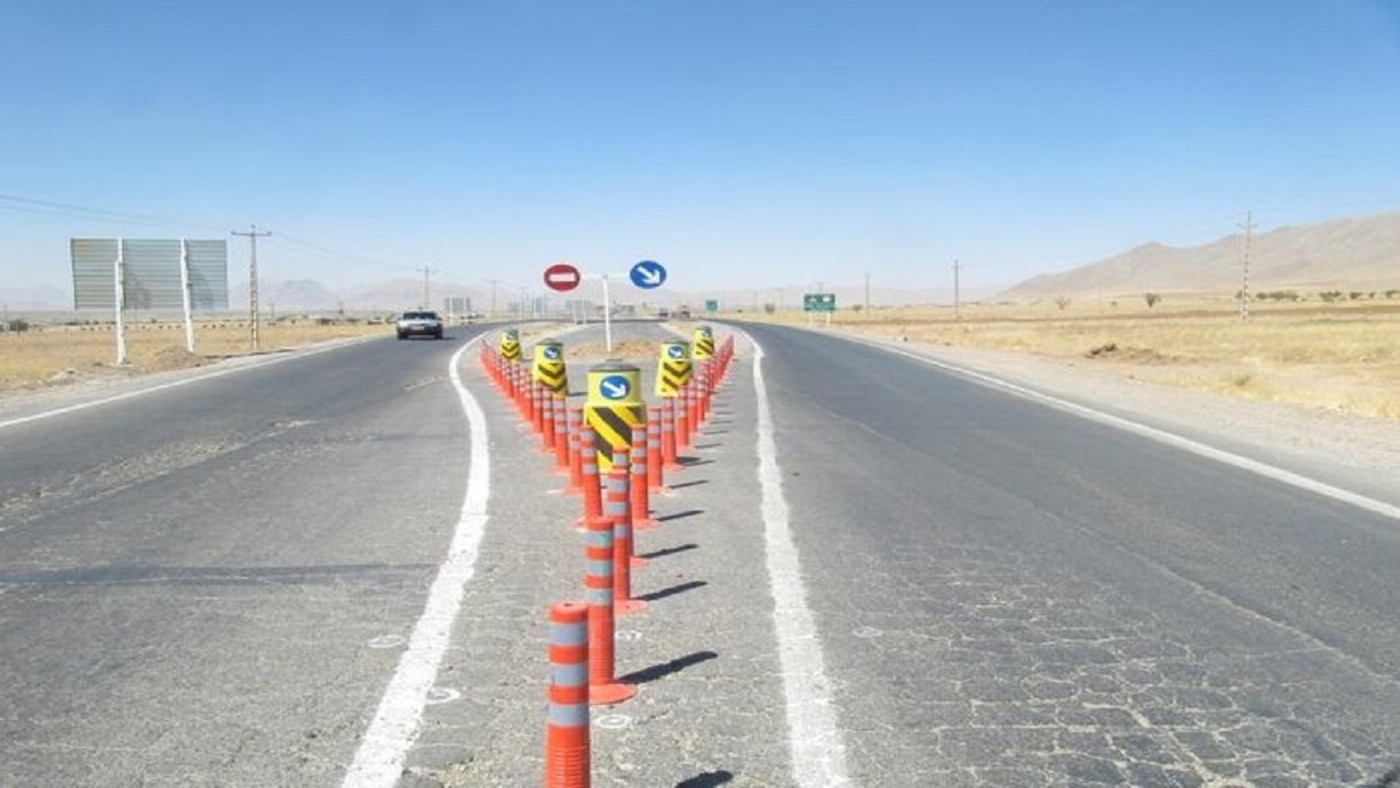 بهره‌برداری محور عباس آباد - کاهک با اعتبار ۱۵۵ میلیارد تومان