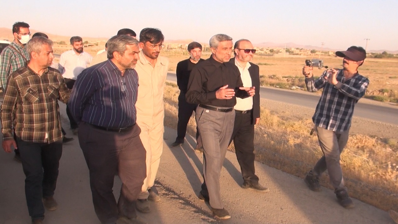 بازدید استاندار از روند آبرسانی در رباط همدان و نذر آب یک کشاورز در روستای دهپیاز همدان