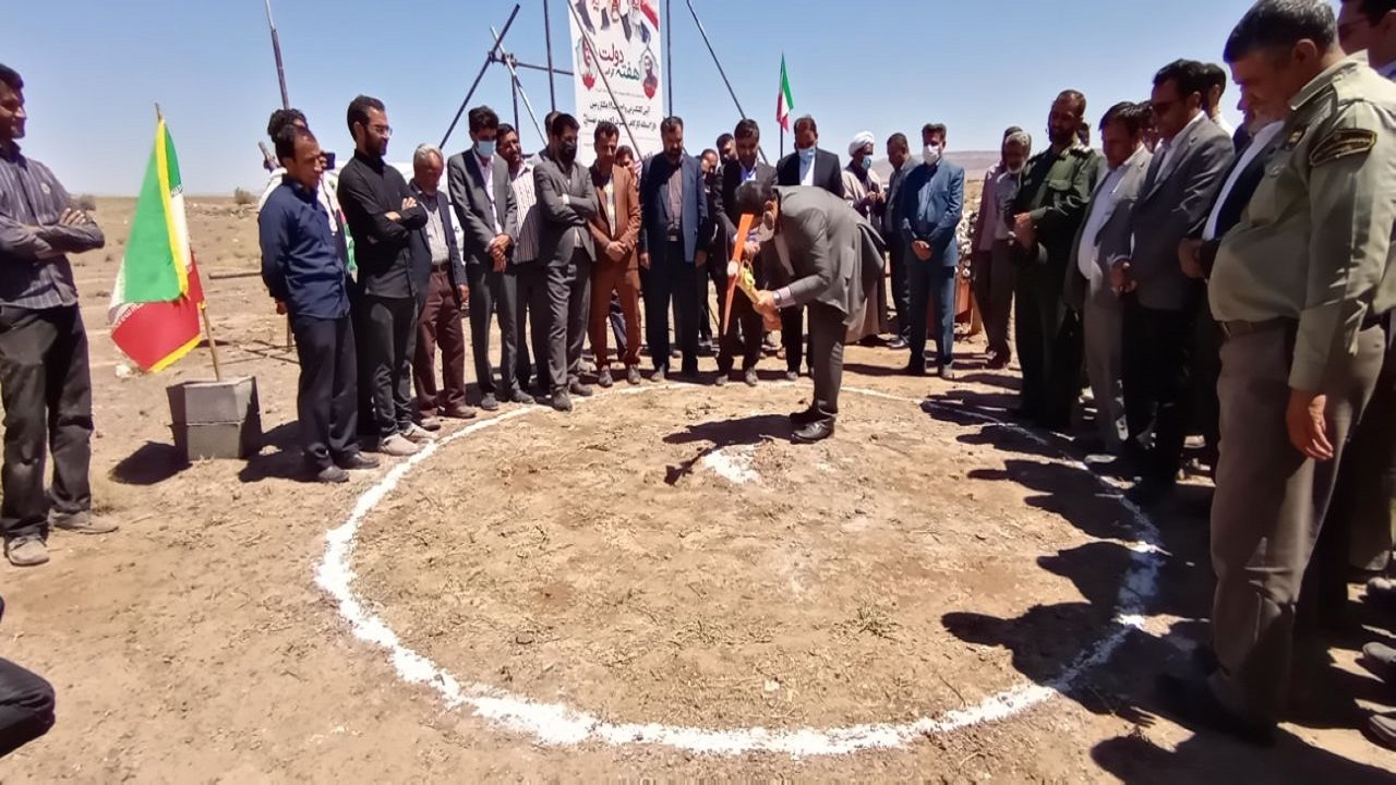 کلنگ ایجاد مجتمع کارگاهی صنوف آلاینده در نهبندان به زمین زده شد