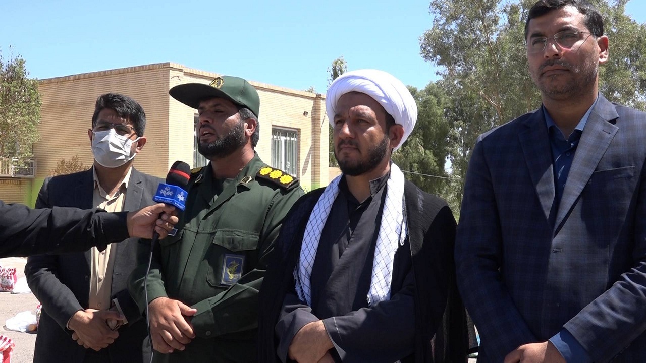توزیع ۲۰۰ ۲  بسته کمک معیشتی بین نیازمندان فهرج