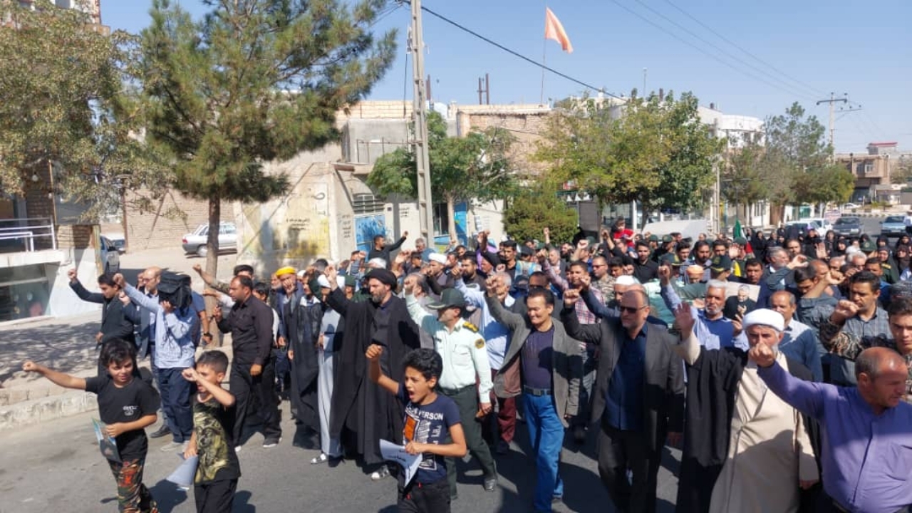 راهپیمایی نمازگزاران در شهرستان های خراسان رضوی علیه اقدامات هنجارشکنانه