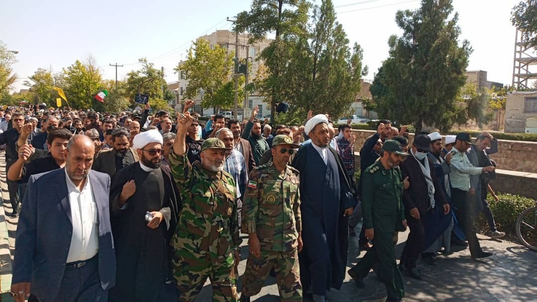 راهپیمایی نمازگزاران در شهرستان های خراسان رضوی علیه اقدامات هنجارشکنانه