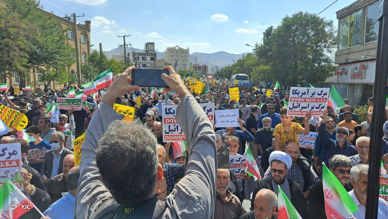 راهپیمایی مردم اراک علیه آشوب و ناامنی ها