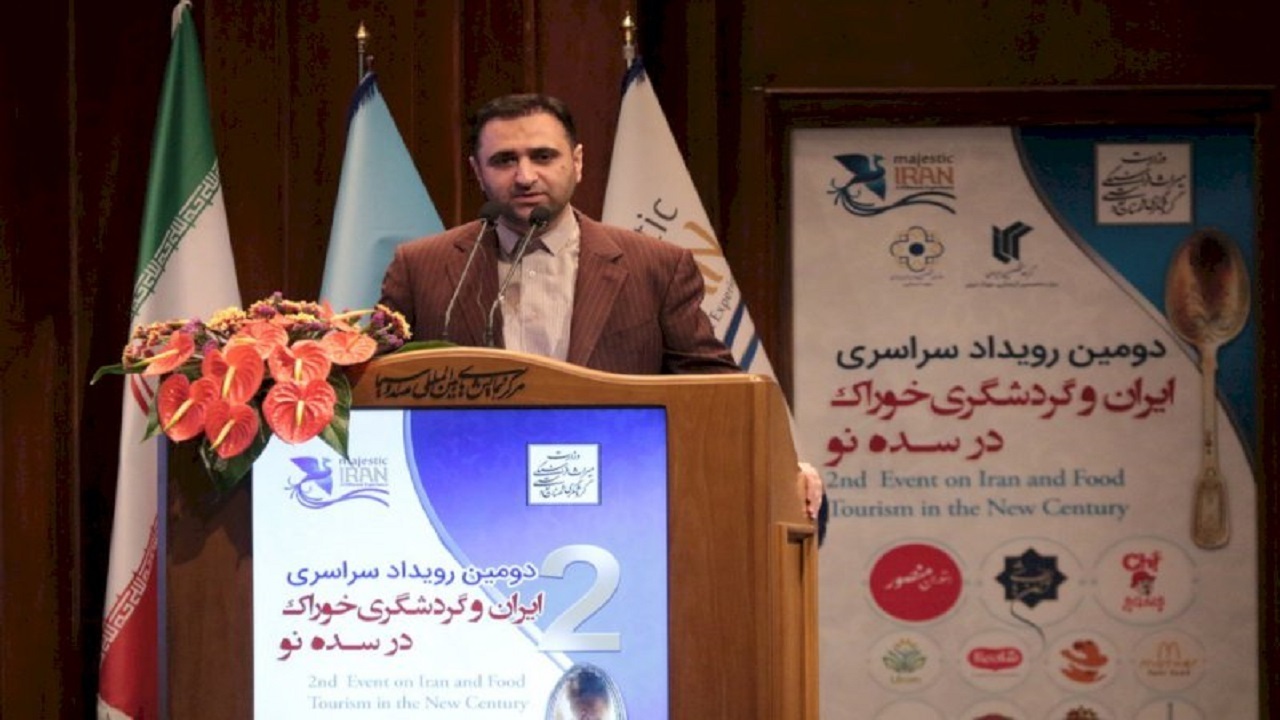 معرفی فرهنگ محلی در گرو گردشگری موضوعی است