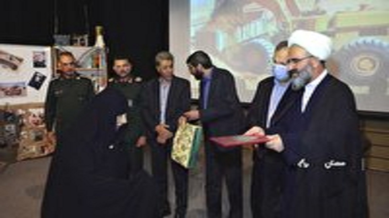 گردهمایی سنگرسازان بی سنگر در سمنان