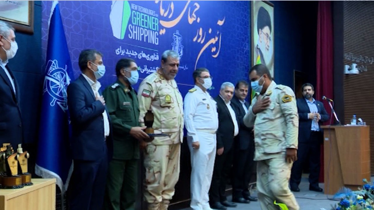 تجلیل از دریانوردان برتر هرمزگان