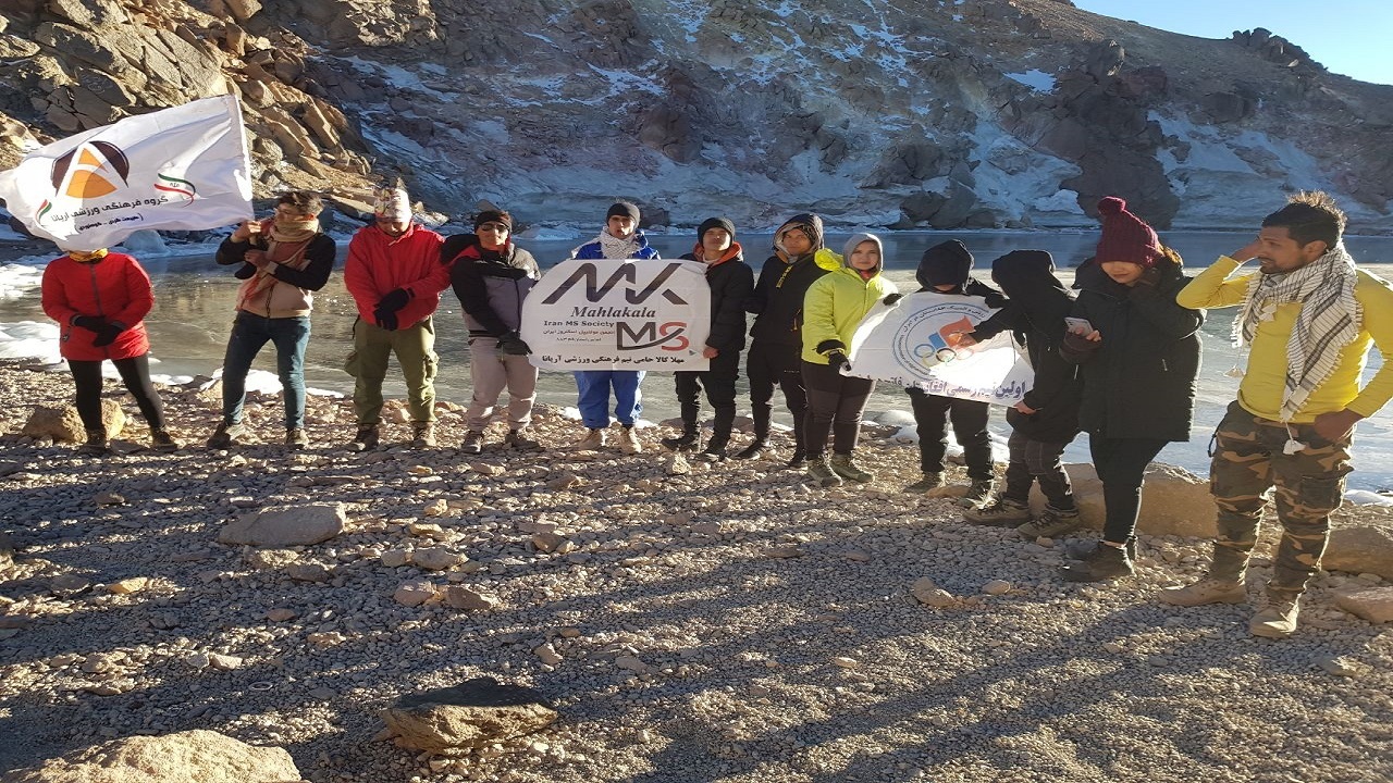 تیم کوهنوردان افغانستانی به قله سبلان ایران صعود کرد + تصاویر و فیلم