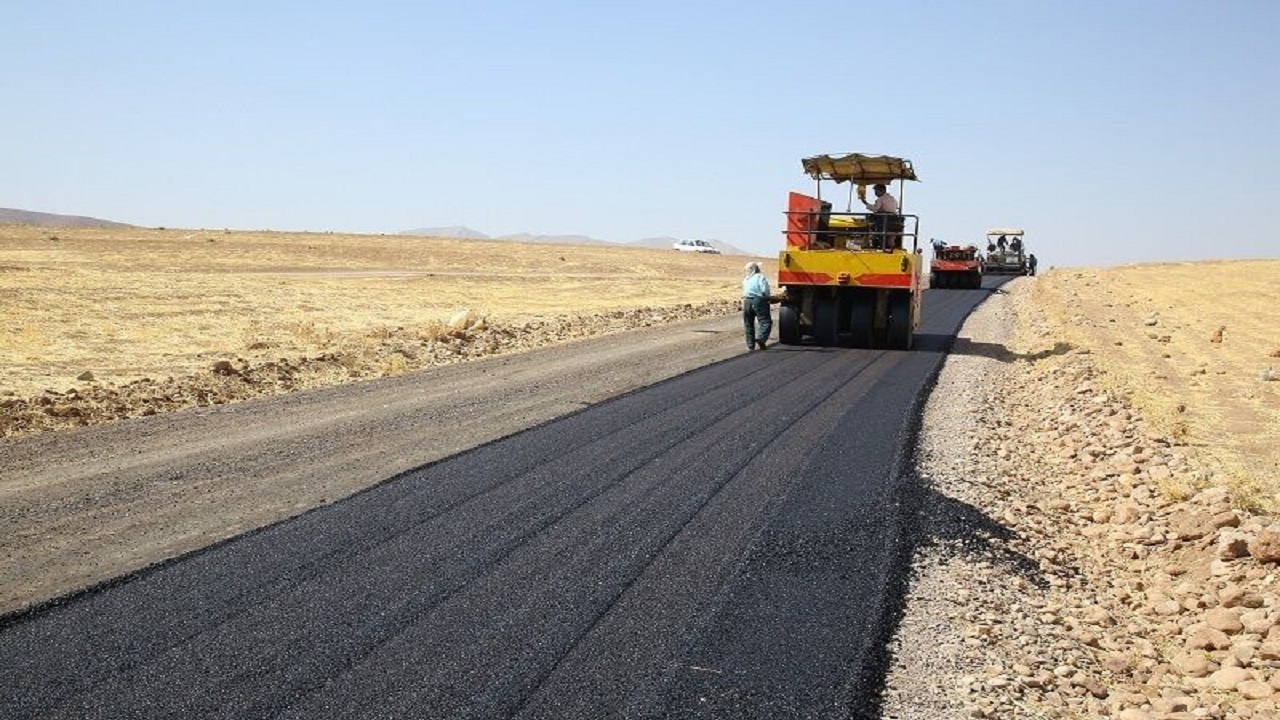 روکش آسفالت ۱۴ کیلومتر از راه روستایی شهرستان کوثر