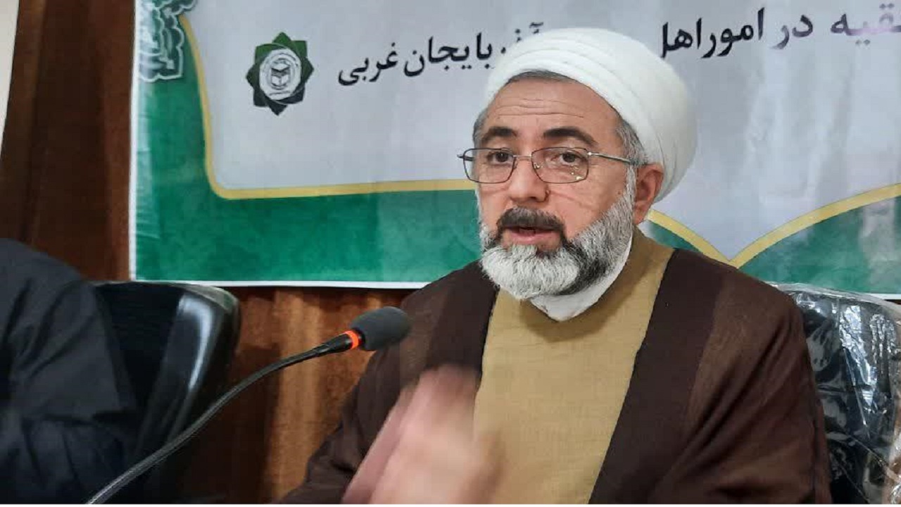 مذاهب و ادیان در جمهوری اسلامی آزاد هستند