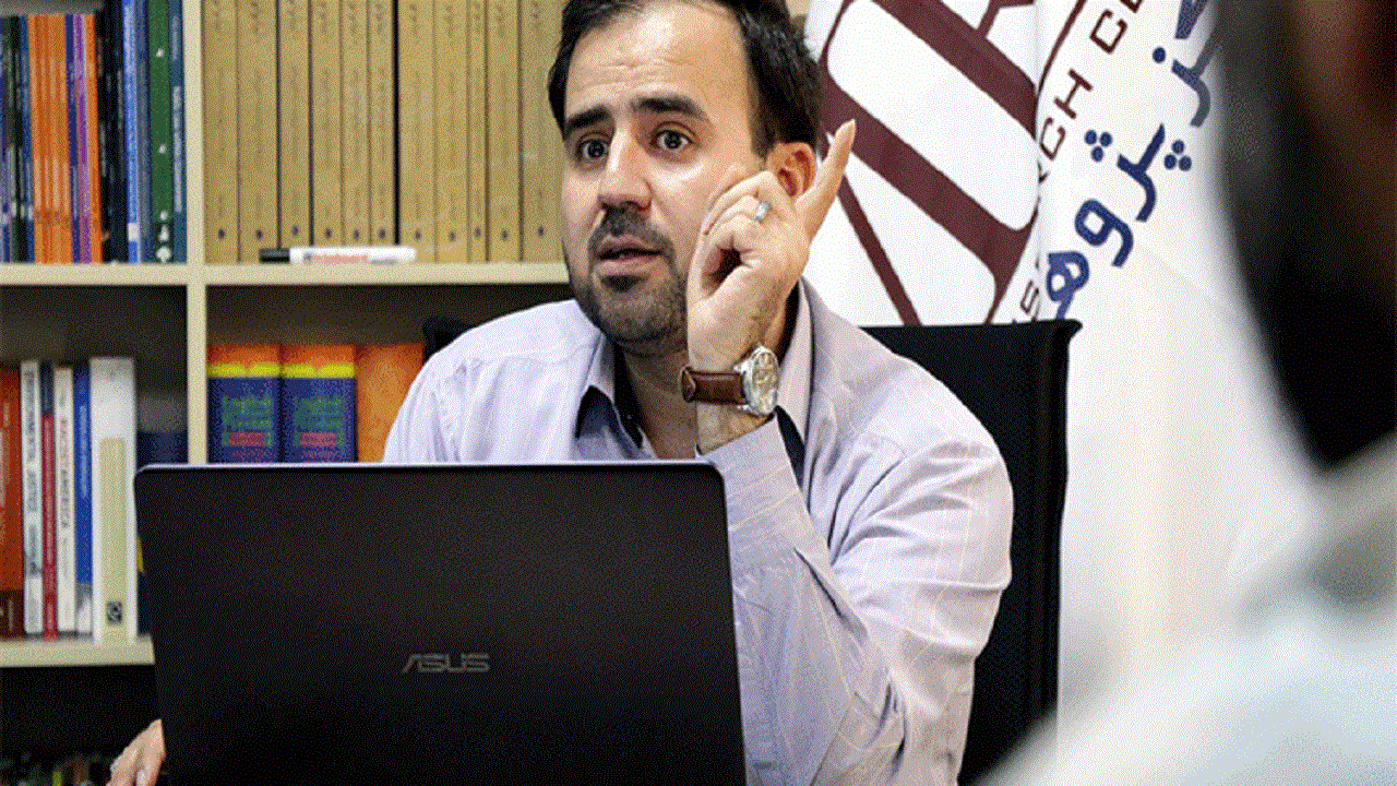 مرادی: برای ارائه مجوز اعتراض به برخی احزاب معذوریت قانونی وجود داشت