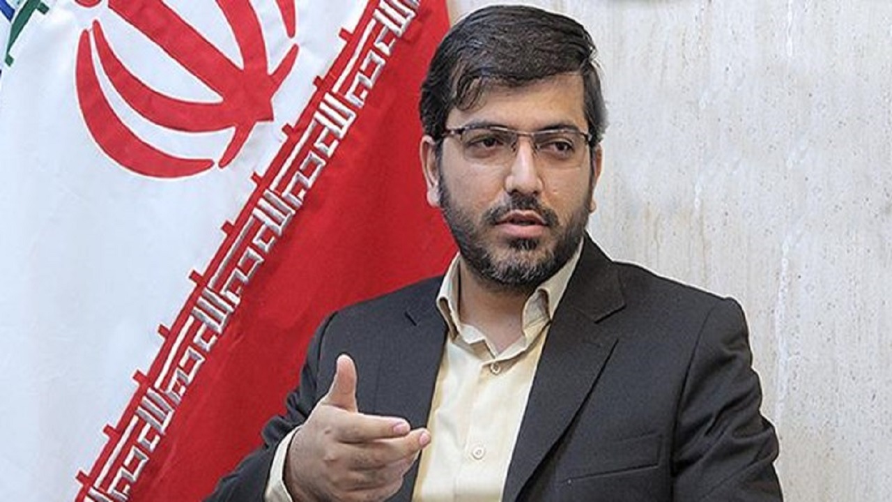 سرگزی: رئیس جمهور گروهی را برای بررسی حوادث زاهدان اعزام کردند