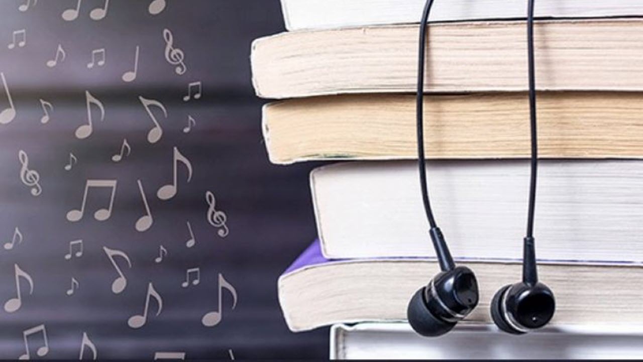 گوش دادن به موسیقی و خوانش كتاب با صدای بلند حال افراد را خوب می‌كند