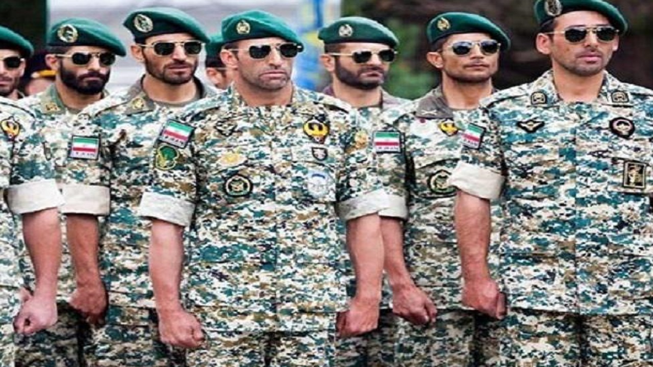 نیرو‌های مسلح ستون اقتدار و امنیت کشور هستند