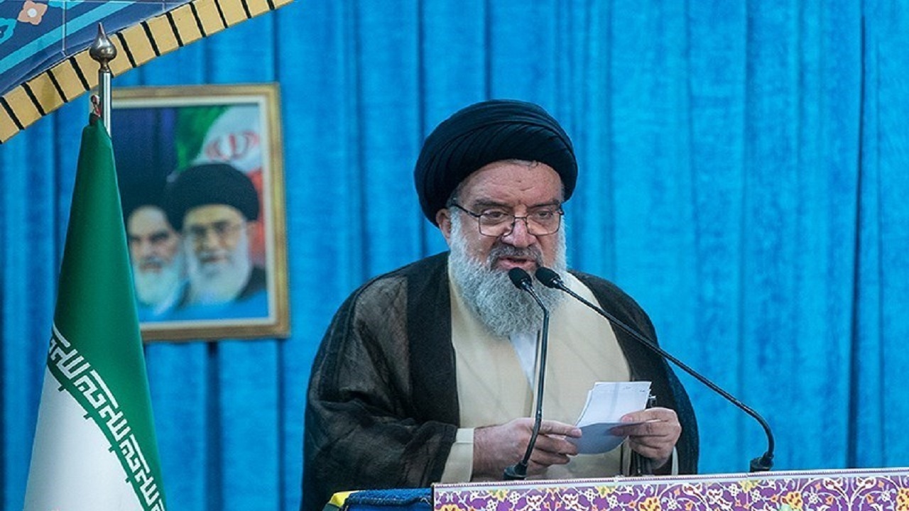 باید با سران اغتشاشگران قاطع‌ترین برخوردها صورت گیرد